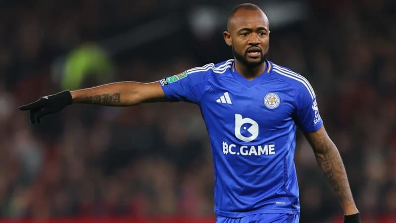 Jordan Ayew’s Historic Penalty Miss Compounds Leicester City’s Woes in Defeat to Charlton Athletic