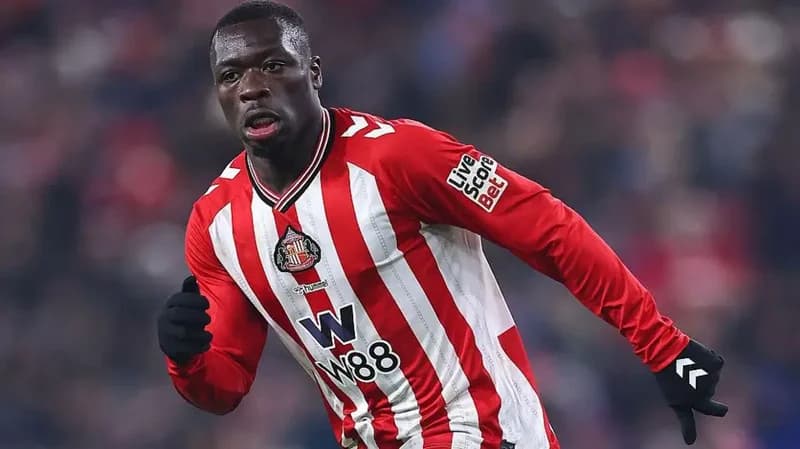Football’s Racism Crisis: Sunderland and Manchester City Condemn Social Media Abuse Targeting Brobbey and Semenyo