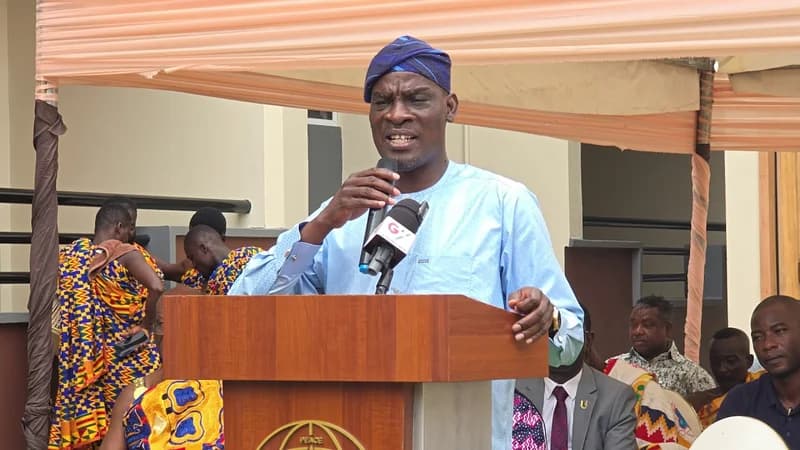 Education Minister Haruna Iddrisu Unveils Revised Curriculum Introducing AI and Robotics to Basic Schools