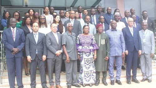 Alexander Grant Ntrakwa (3rd from right), Director of the Delivery Unit of the MFA; Perpetua Ofori Dufu (middle), Director of the Foreign Service Institute; Bankole Adeoye (4th from left), AU Commissioner for Political Affairs, Peace and Security, among other dignitaries at the launch and strategy session of the African Diplomatic Institutes Network