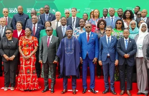 Kwabena Mintah Akandoh (4th from left), Minister of Health, with Amma Twum-Amoah (2nd from left), AUC Commissioner for Health, Humanitarian Affairs and Social Development; Dr Jean Kaseya (4th from right), Director-General, Africa Centres for Disease Control and Prevention; Edouard Bizimana (3rd from left), Minister of Foreign Affairs, Regional Integration and Development Cooperation of the Republic of Burundi, and some dignitaries at the summit in Accra. Picture: ELVIS NII NOI DOWUONA