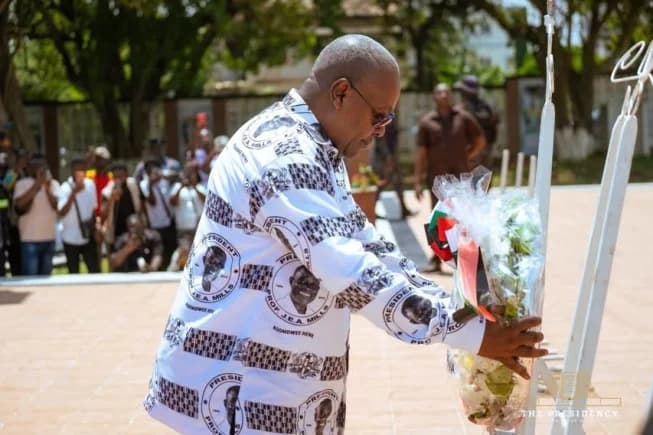 14th anniversary wreath-laying ceremony held to honour late President Mills