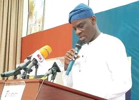 Haruna Iddrisu, Minister of Education, addressing the conference in Sunyani