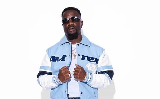 After praying, make a move- Sarkodie urges fans