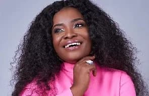 Ohemaa Mercy Recalls "Shivering" Anxiety During Award Presentation by Former President Kufuor