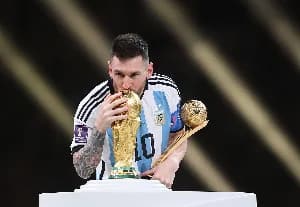 Lionel Messi Announces International Retirement, Marking the End of an Unparalleled Era in Football