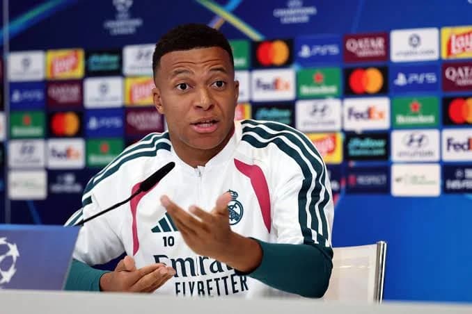 Kylian Mbappé Asserts Dominance as 2026 Ballon d’Or Shortlist Highlights Global Stars and Notable Omissions