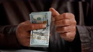 Ghanaian National Documents Extensive US Bank Scrutiny During $20,000 Cash Withdrawal