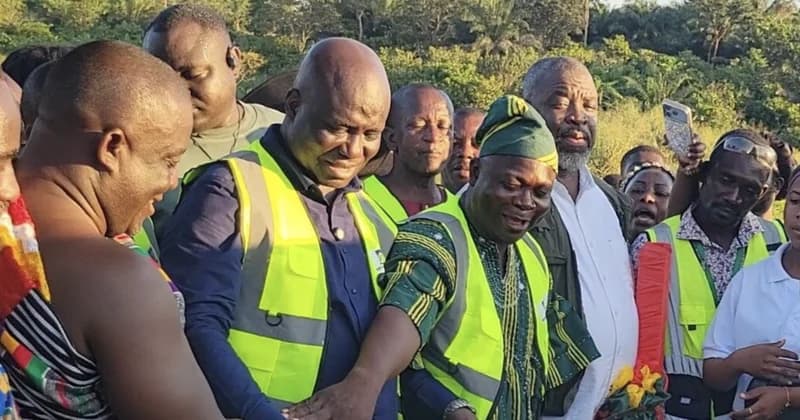 Food and Agriculture Minister Eric Opoku Breaks Ground on GHS 4.1 Million Inland Valley Project in Aninkroma