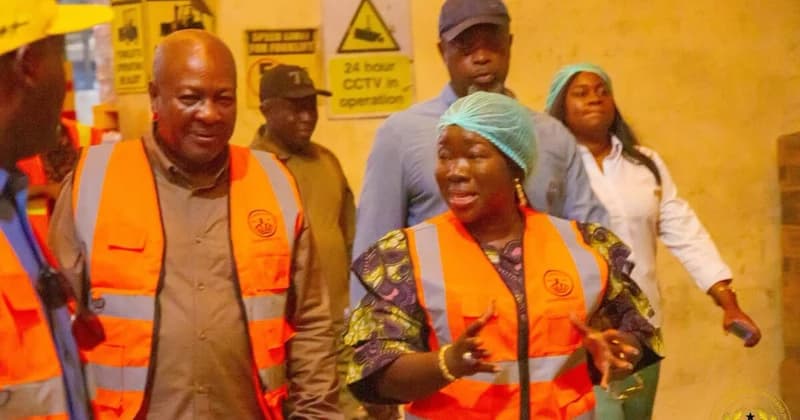 John Dramani Mahama commends Trade Minister during Kasapreko tour