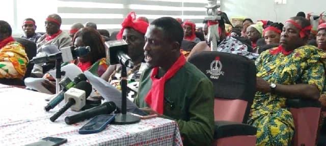Artisanal fishers urge John Mahama to revoke offshore gold exploration licenses