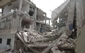 Cairo building collapse kills six people including three children