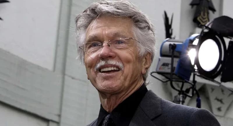 Tom Skerritt, Emmy-winning actor in Top Gun and Alien, dies at 93